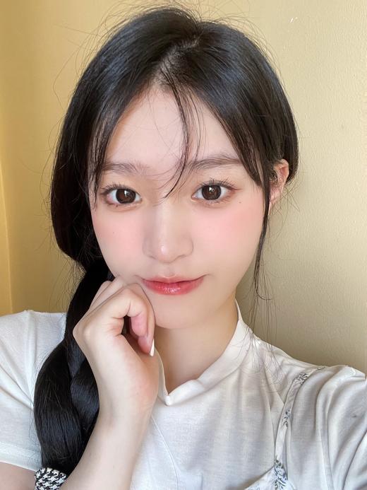 【小红书推荐款】clairecolor,双高光黑，年抛/直径14.5/着色13.7，138/一副，268/两副，298/三副 最高度数有1000度 商品图4