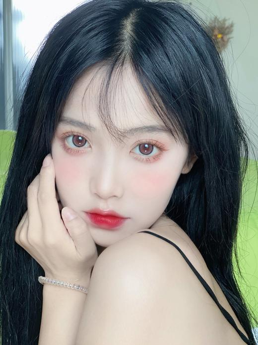 【小红书推荐款】clairecolor,水光狗狗眼棕，年抛/直径14.5/着色13.7，138/一副，268/两副，298/三副 最高度数有1000度 商品图4