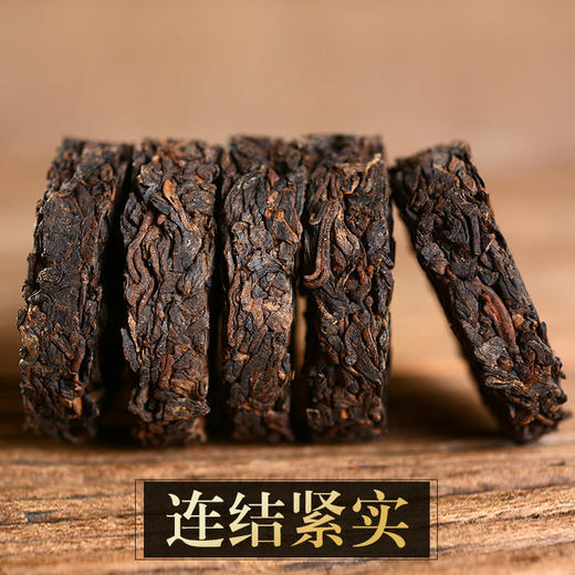 勐傣茶厂 2017年冰岛醉春 云南普洱茶熟茶 便隽装迷你小饼熟茶 64g/筒 8小片装 商品图3