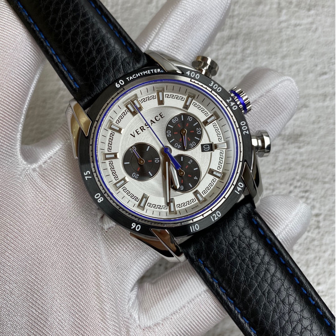 意大利品牌 versace范思哲vdb系列 男士腕表 表径43mm 原装计时石英