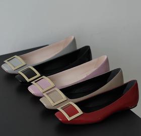  稀罕货  RV方扣平底单鞋  漆皮单鞋