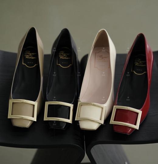  渠道货  RV方扣香蕉跟单鞋  4.5cm中跟 商品图4