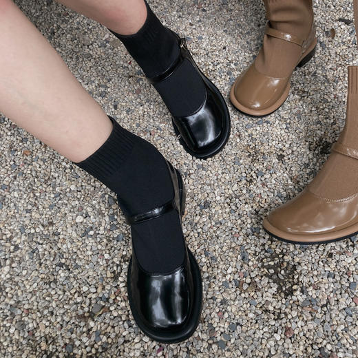 THE SOWING 真皮复古玛丽珍法式文艺连袜短靴 鞋子偏大半码 （不支持退换）[福利品] 商品图3