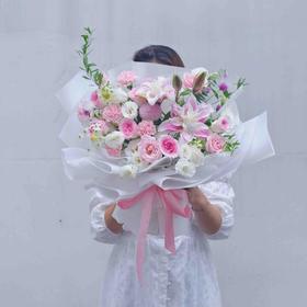《万卷繁花》  粉色系混搭花束