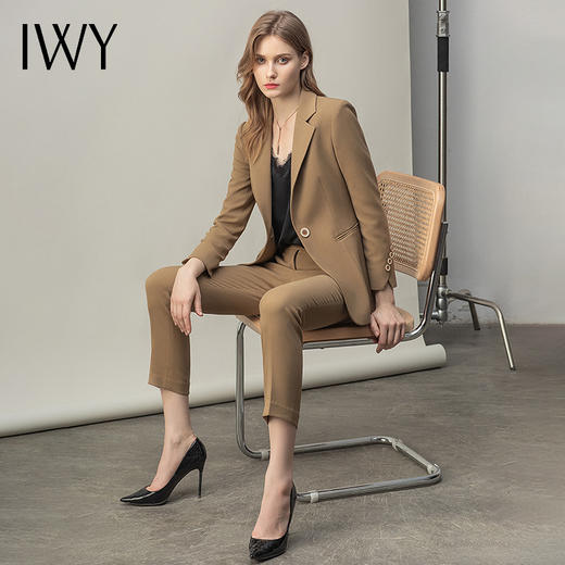 IWY/卡其色气质高端西装套装女长袖修身一粒扣总裁正装面试工作服CP11378 商品图6