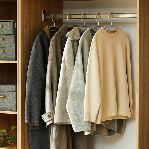 FaSoLa多功能晾衣架家用阳台成人挂衣收纳无痕防滑干湿两用撑衣架 商品图1