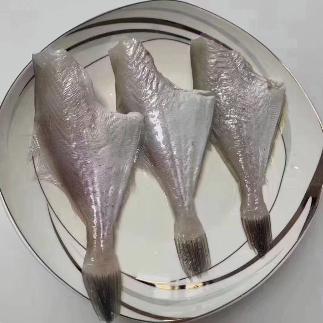 【特级深海扒皮鱼】看着就有食欲，全是干冰冷冻新鲜高品质，招牌菜红烧扒皮鱼，清蒸油炸都可以，老人宝宝都特别爱