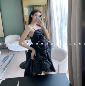 特价秒杀 WILD SHADOW暗黑风重工吊带裙.潮快闪