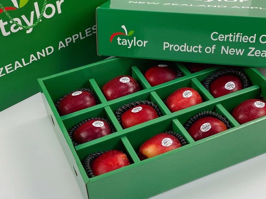 taylor新西兰红玫瑰苹果12枚礼盒装新鲜queen苹果水果脆甜单果约160g