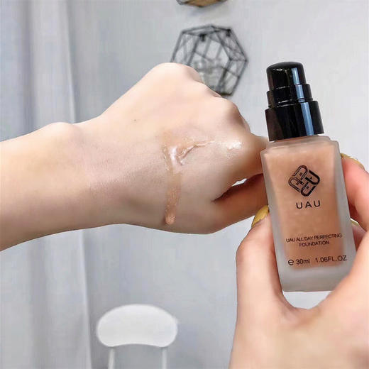 MMT uau泡泡粉底液 30mL 商品图3