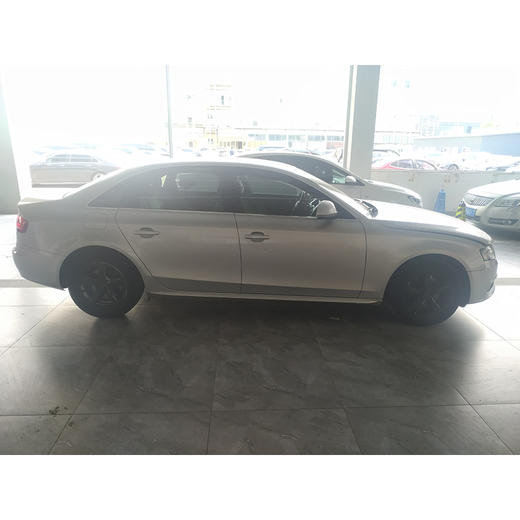 奥迪 A4 2.0 TFSI 标准型【月租-北京】 商品图5