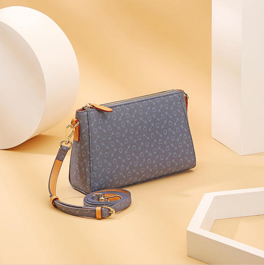 热销推荐 WHY小方包女斜挎包新款简约女包时尚挎包复古通勤小包包女单肩包YAP8036Z 商品图4