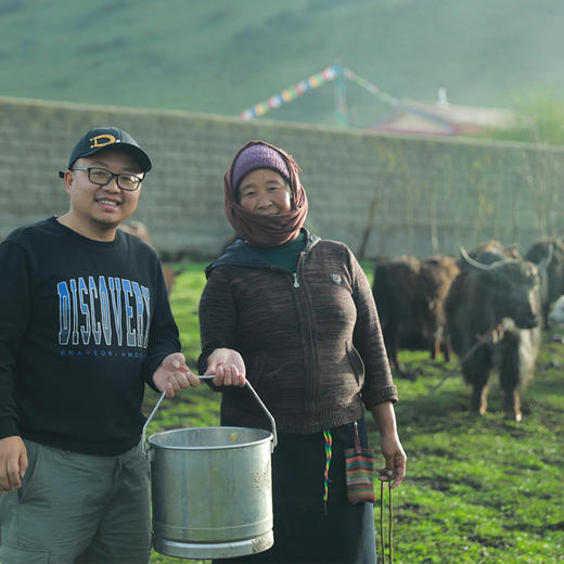 红原有机牦牛奶粉 （袋装新包装）吃百花草，牦牛奶营养更高 自由觅食200余种高原青草 牦牛无需饲料 与850余种野生药用植物共生 商品图10