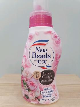 日本花王玫瑰香型洗衣液