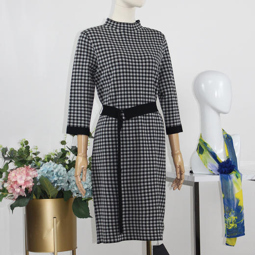 FOCALS福柯斯秋季半高领套头几何提花七分袖针织连衣裙F2YAX105NW 商品图1