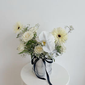 银色月光 · 花桶