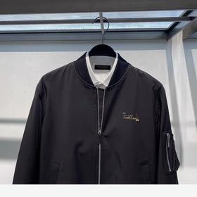 太平鸟2021秋季新款黑色刺绣棒球服宽松青年夹克外套潮男 b1bcb3103