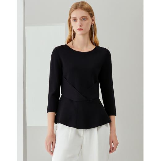 EITIE爱特爱秋季新款气质圆领时尚百搭通勤收腰显瘦针织上衣6301010 商品图3