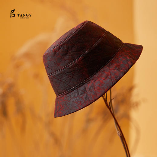 TANGY Collection/天意精品2021年秋冬新品复古龟裂纹莨绸渔夫帽 商品图0