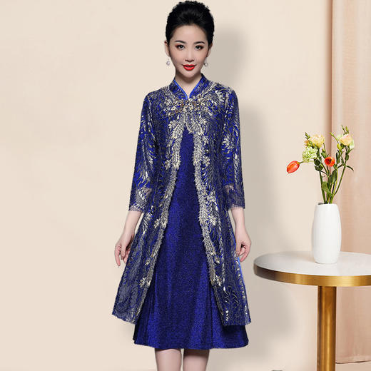 AA  GZ秋季新款大码妈妈装两件套 商品图3