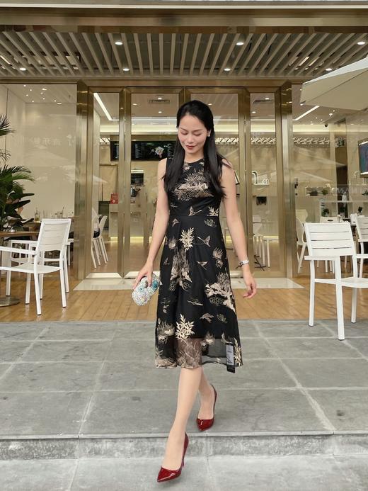 2S4823--泥金色绣花圆领连衣裙【浪漫觉醒《离骚》】 商品图4