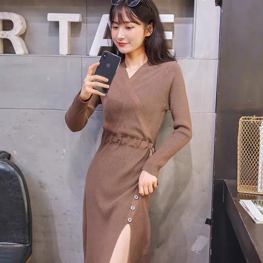 秋冬季韩版针织打底长裙修身V领毛线连衣裙毛衣女套头衫中长款裙七夕情人节 商品图3