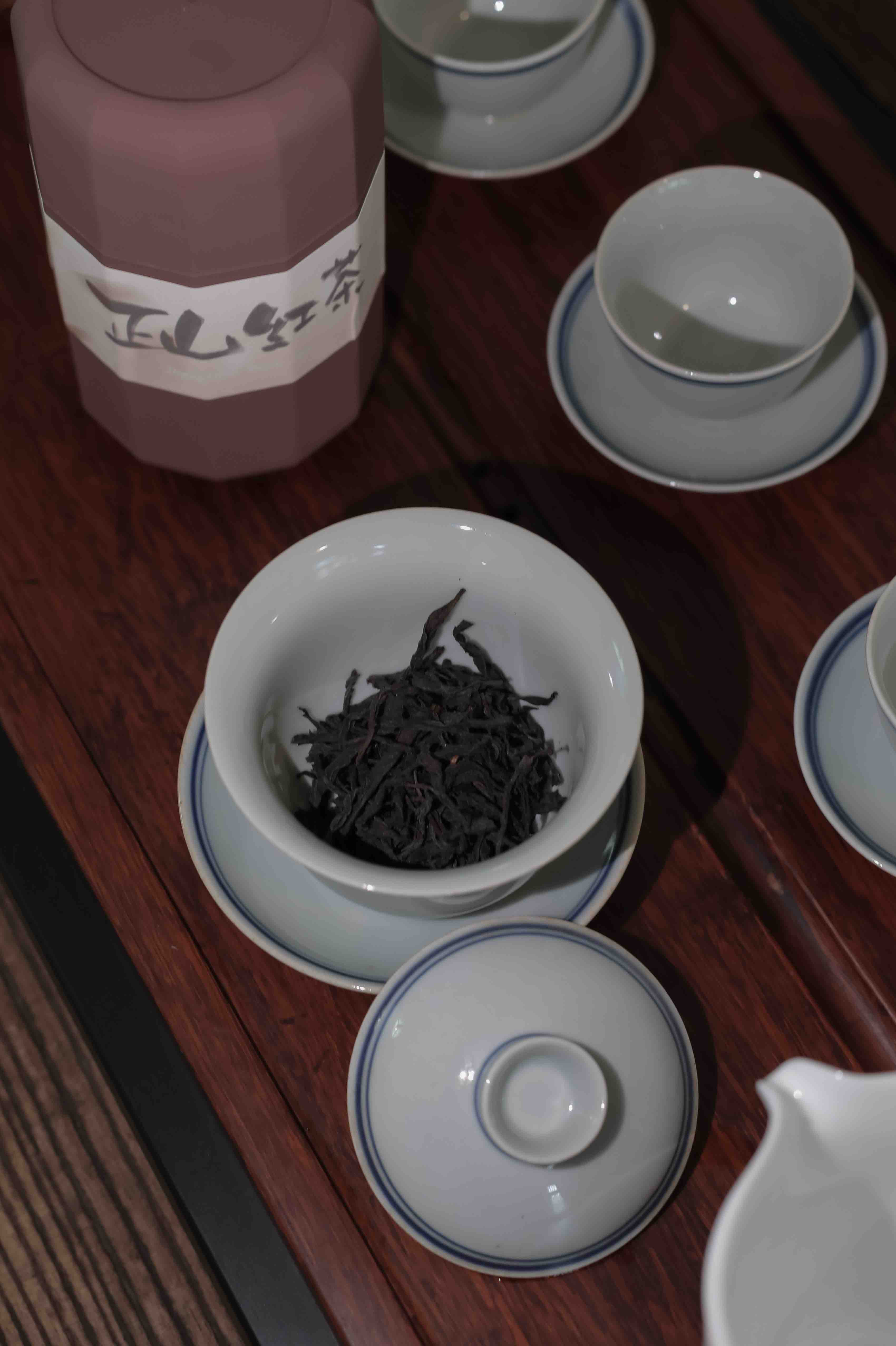 清如许定制桐木关正山小种正山红茶核心产区花香蜜韵罐装45克