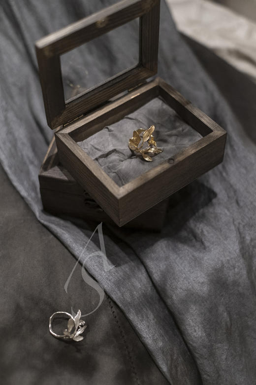 Fireflies  纯银/浅金色 古树班章茶叶戒 商品图2