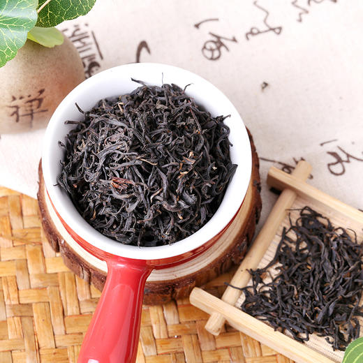 甲沱珑·古树红茶 藏红双冠礼盒 商品图3