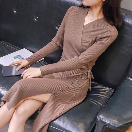 秋冬季韩版针织打底长裙修身V领毛线连衣裙毛衣女套头衫中长款裙七夕情人节 商品图0