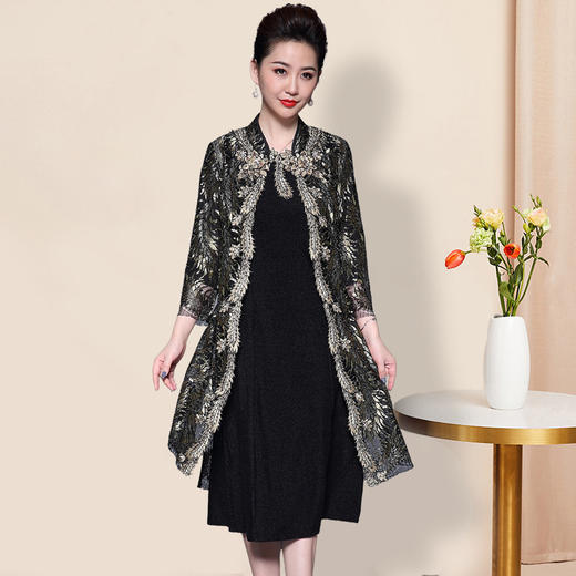 AA  GZ秋季新款大码妈妈装两件套 商品图1