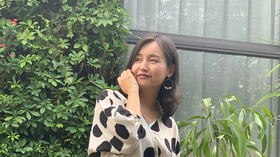 怎样改变弓腰驼背的体态？ 【无龄感锦囊-2】*雪曦