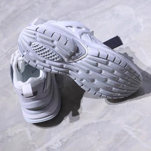 B1ZDB3118太平鸟男装2021秋新款休闲舒适百搭白色厚底网面老爹鞋 商品图2