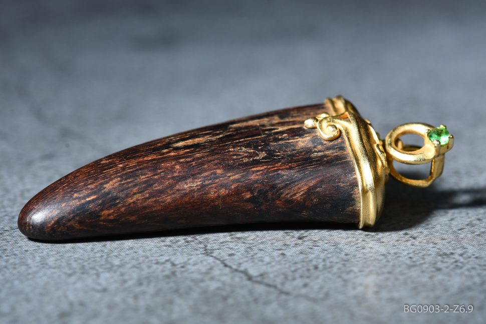bg0903-2 文莱沉水狼牙包金吊坠4.32克