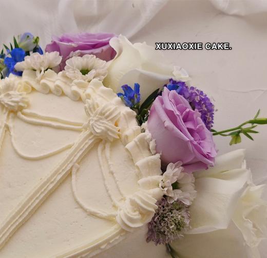 鲜花蛋糕（仅限9月10日发送） 商品图0