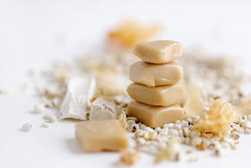 特别适合气阴两虚之人的「雪茯茉莉糕」