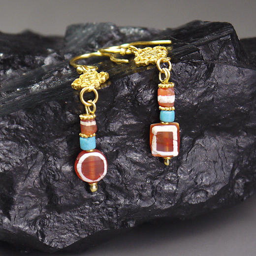 镶蚀红玉髓方圆不对称耳环 商品图3