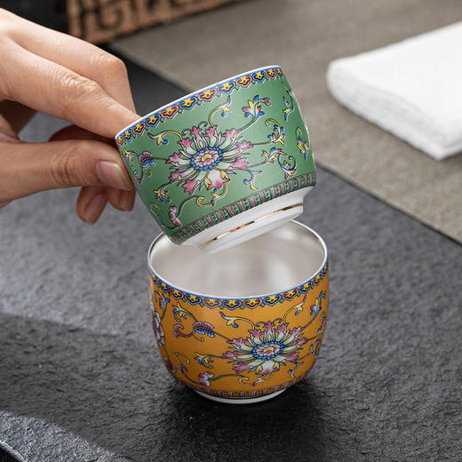 珐琅彩陶瓷品茗杯 单杯鎏银杯 主人杯 商品图0