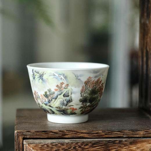 粉彩江亭揽胜杯 商品图1