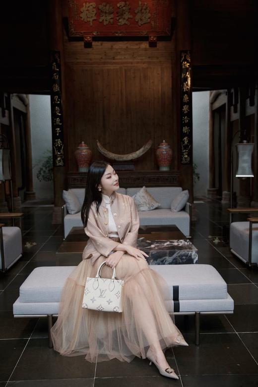 【断码特惠不退换】法式浅口尖头高跟鞋｜拉长脚背线条 修饰腿部线条美 鞋面甄选头层胎牛皮 小羊皮脚垫和内里 柔软舒试 走长路也不累脚 4.5cm酒杯跟 挺拔身姿 女人味儿十足 商品图4