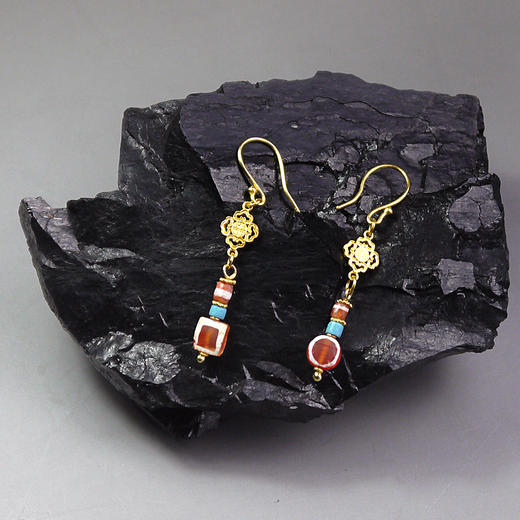 镶蚀红玉髓方圆不对称耳环 商品图0