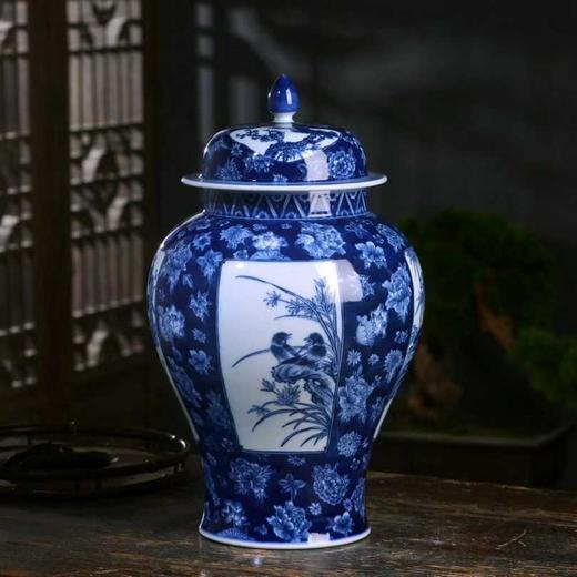 杜芳星：柴窑重工万花开窗梅兰竹菊花鸟将军罐 商品图0