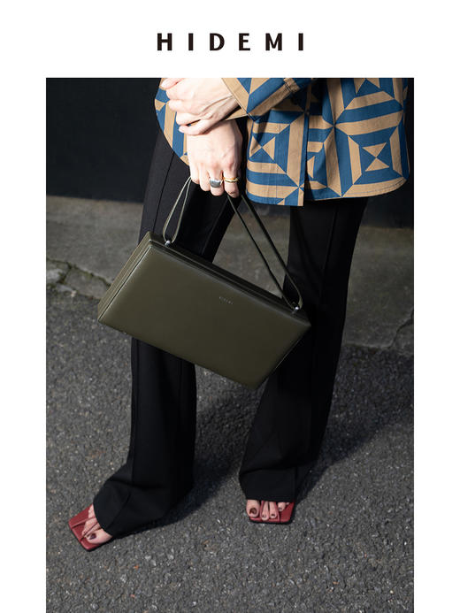 HIDEMI 简约设计感牛皮豆腐包 白色/摩卡棕绿/黑色 商品图7