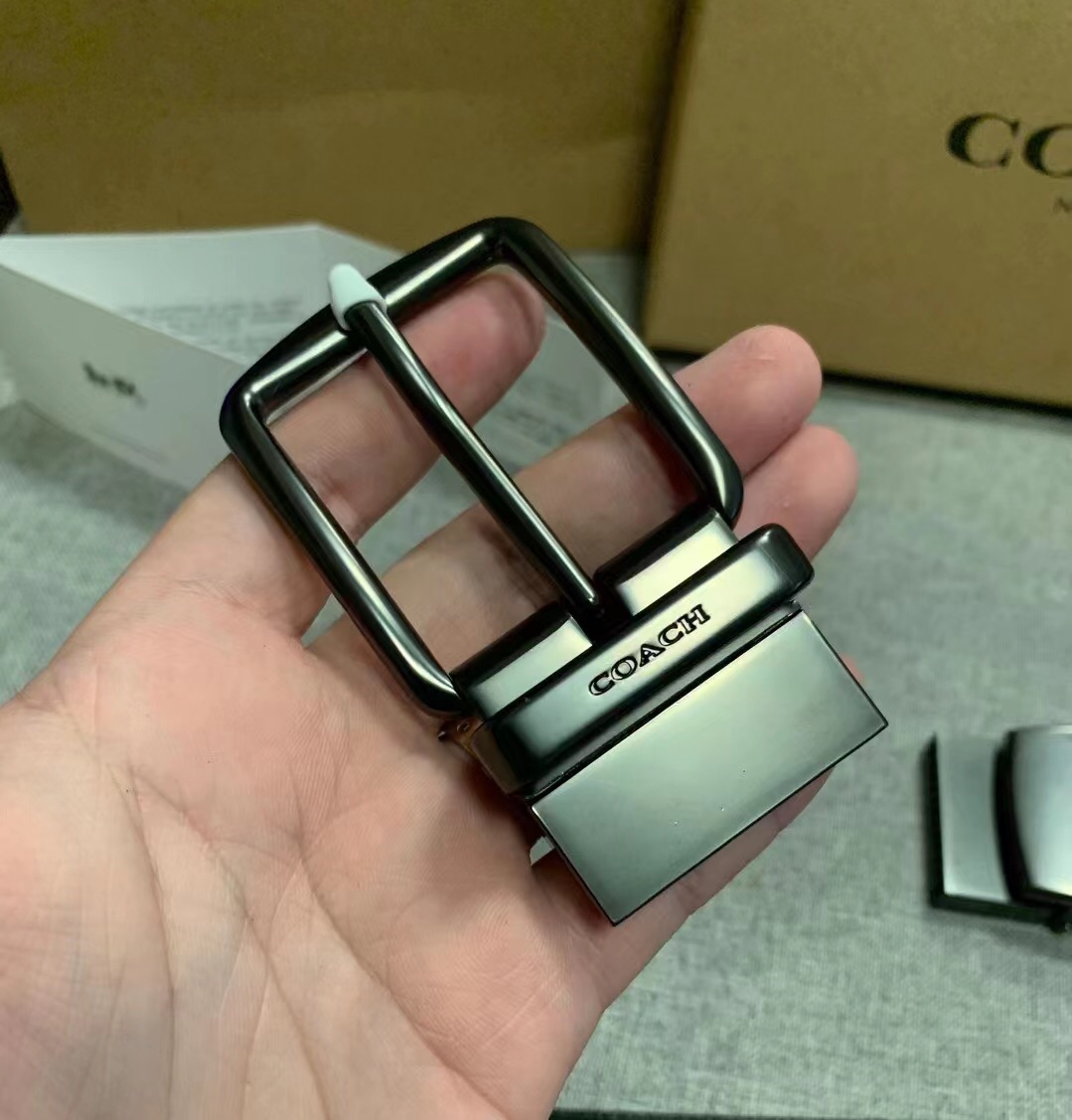 蔻家coach双扣头礼盒款腰带