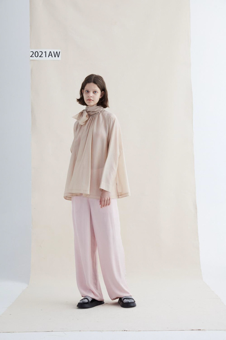 85%天丝面料成分________________________________身高/170cm三围/77