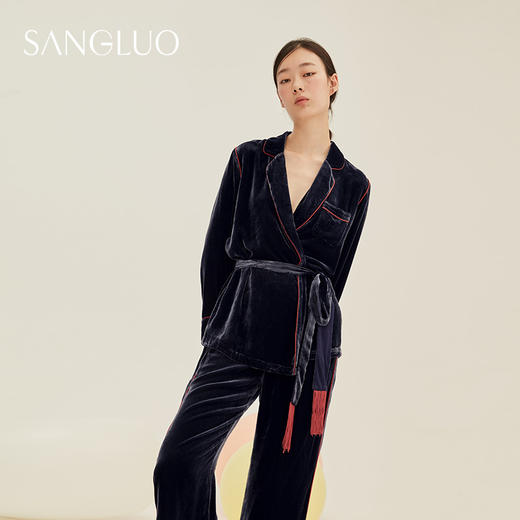 SANGLUO桑蚕丝丝绒系带式纯色复古睡衣保暖家居服套装春可外穿 商品图1