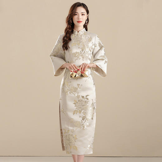 上海旗袍厂AYK-QF-210703提花杏底牡丹长款修身旗袍时尚改良七分袖连衣裙2021秋季国风女装 商品图2