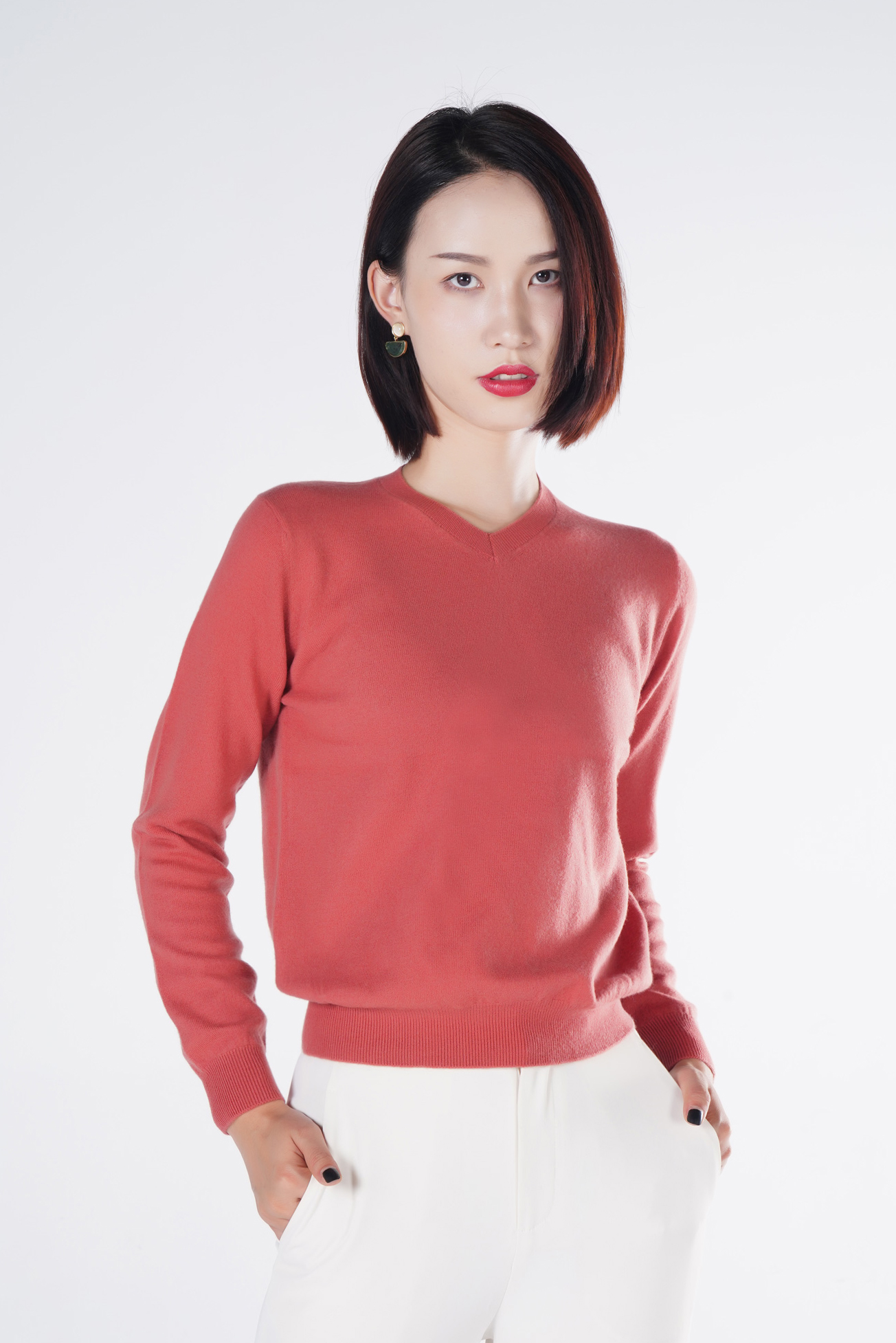 臣禾【羊毛100%】多色羊毛小V领羊毛针织衫S213051149【同步库存，售完不补】