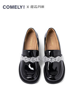 康莉2021年秋季新款乐福鞋女中跟复古漆皮日系黑色水晶小皮鞋KHC21011DU05AA2
