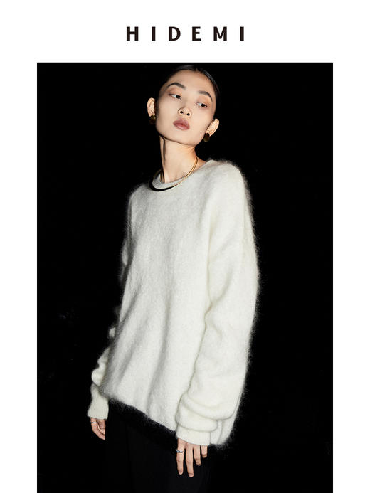 HIDEMI 马海毛白色拼接黑边圆领毛衣 商品图6